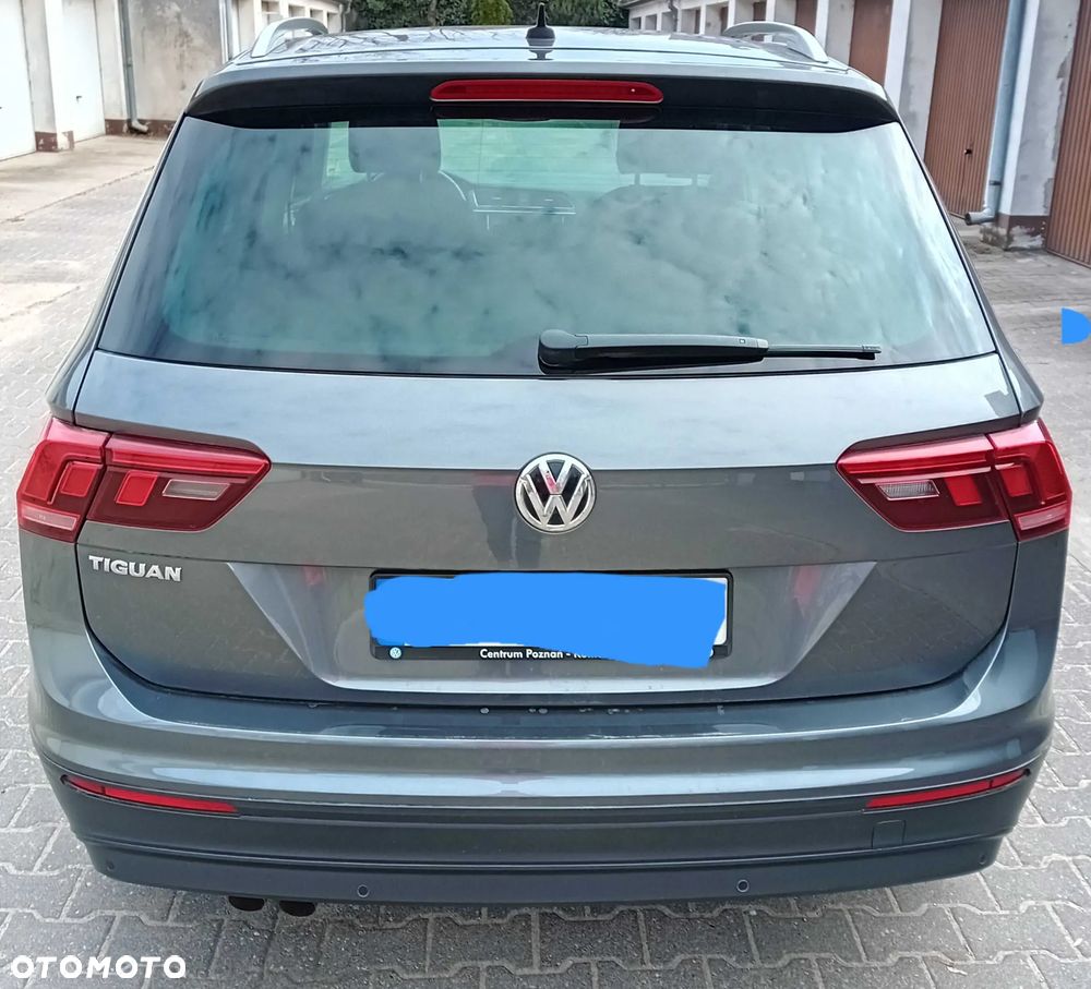 Volkswagen Tiguan - 3