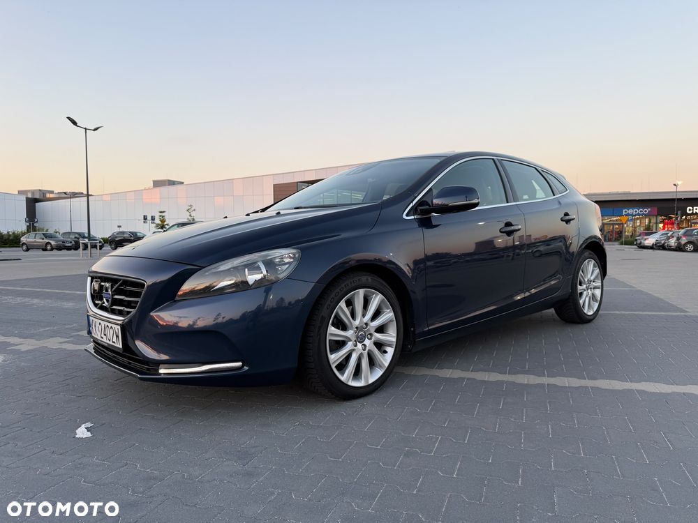 Volvo V40 D2 Summum - 10