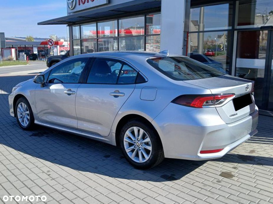 Toyota Corolla - 5