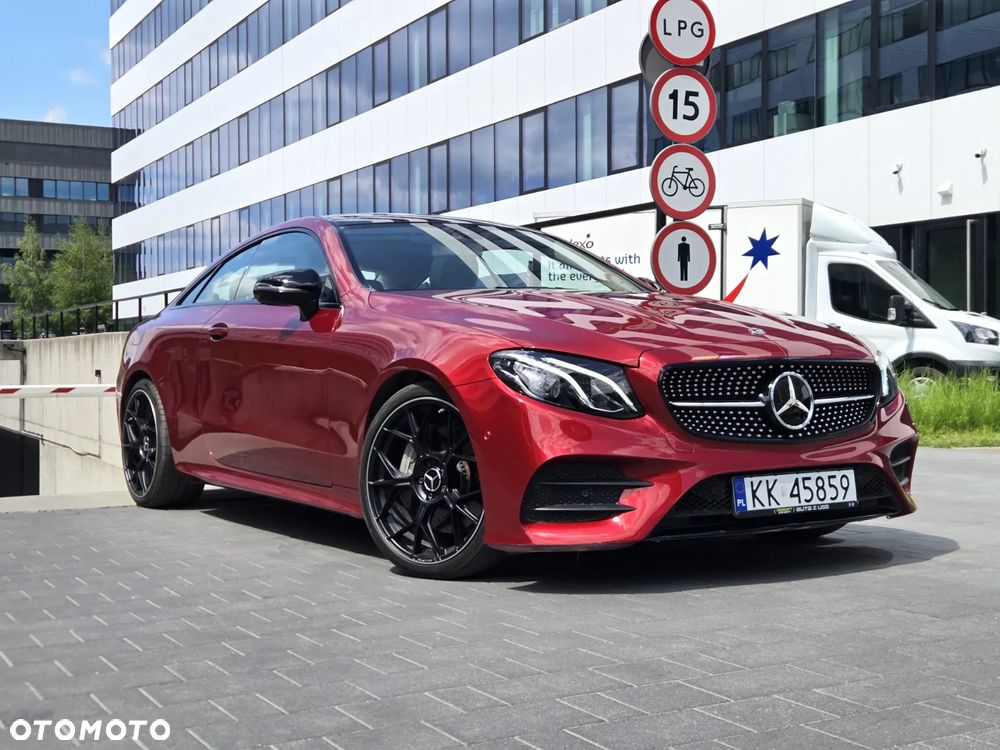 Mercedes-Benz Klasa E 400 - 18