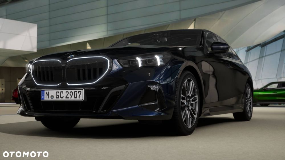 BMW Seria 5 520i mHEV M Sport - 17
