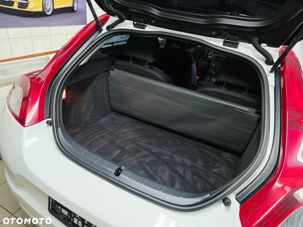 Volvo C30 1.6D DRIVe R-Design Start-Stop - 39