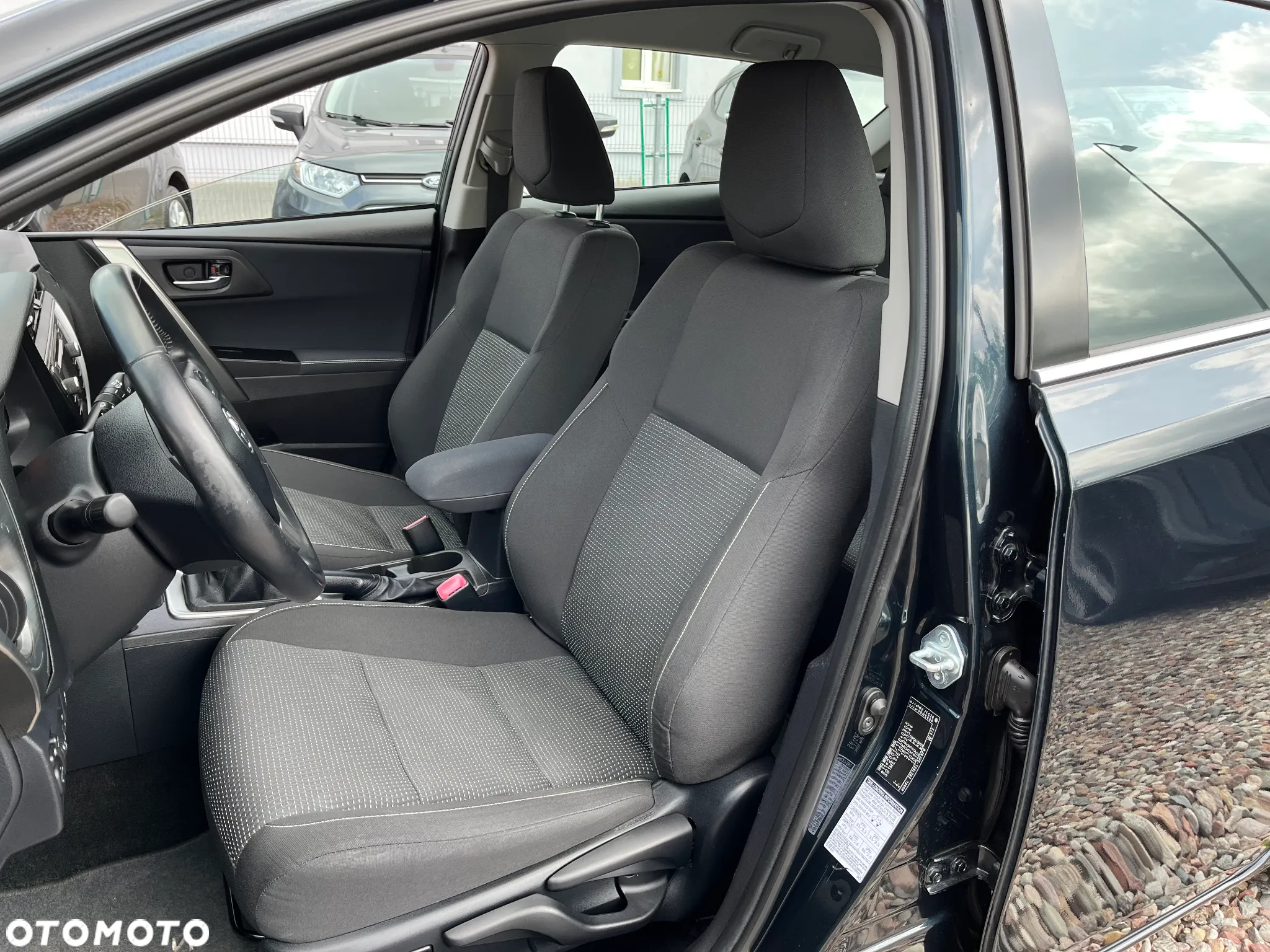 Toyota Auris - 17