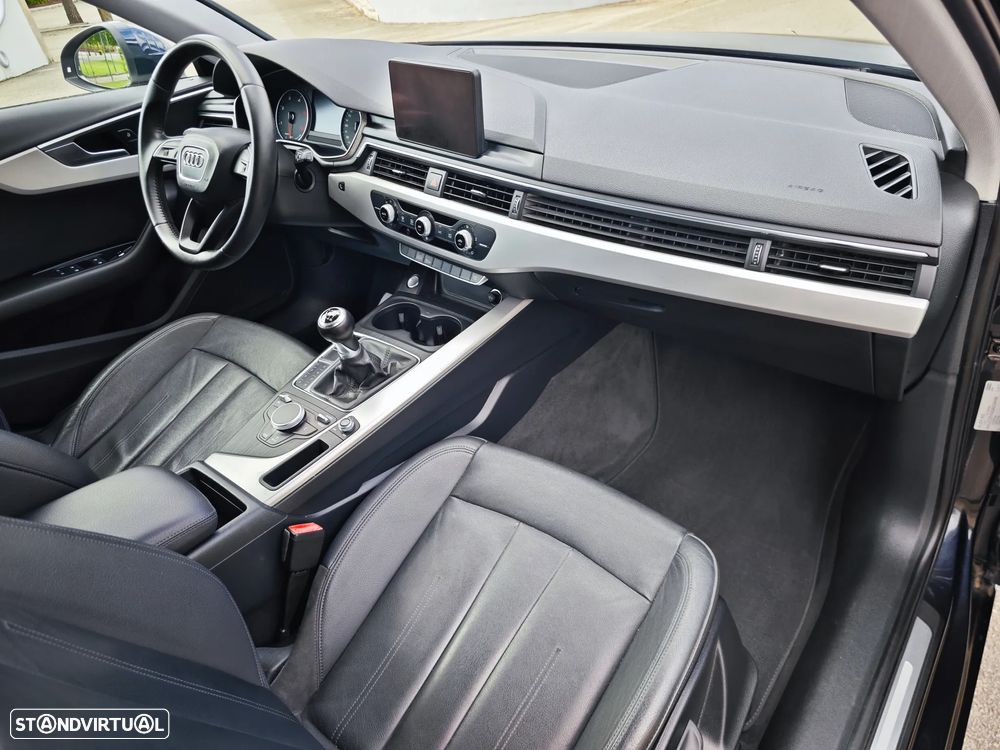 Audi A4 Avant 2.0 TDI - 10
