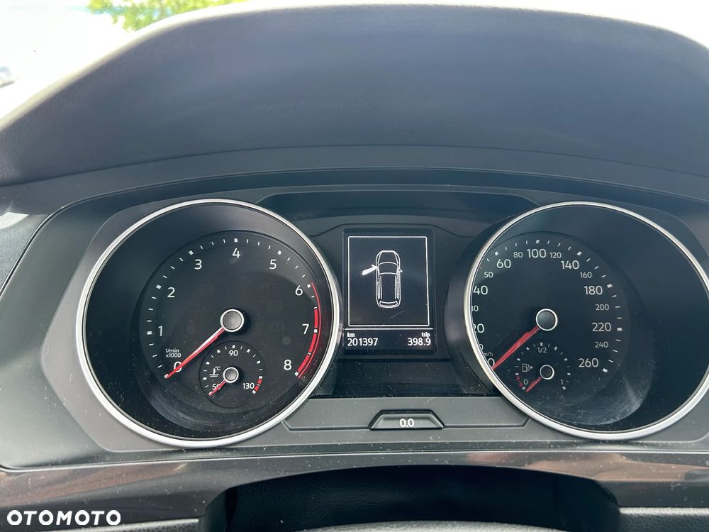 Volkswagen Tiguan 1.5 TSI EVO Trendline - 10
