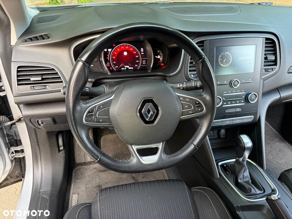 Renault Megane 1.5 dCi Intens EDC - 11