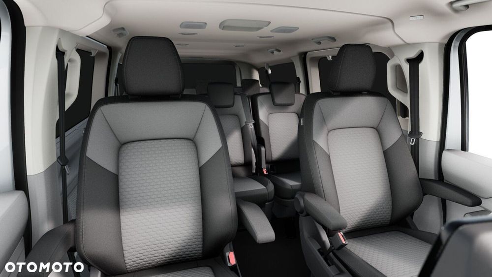 Volkswagen Caravelle - 8