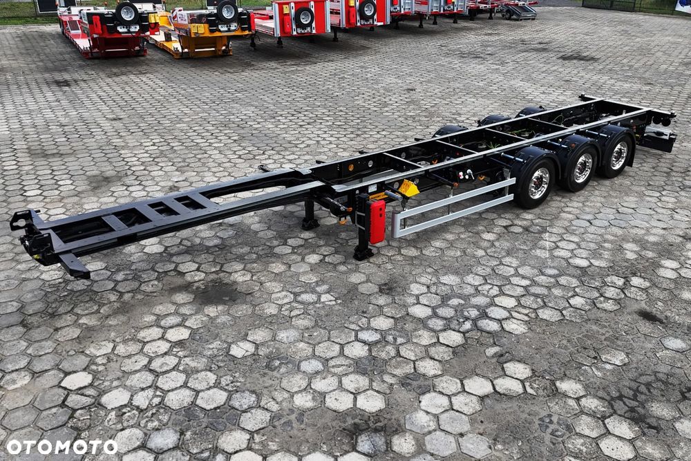 Inny super lekka i wytrzymała naczepa do przewozu kontenerów, kontenerowa, 40-45FT - SAF HOLLAND - ALUFELGI - 7