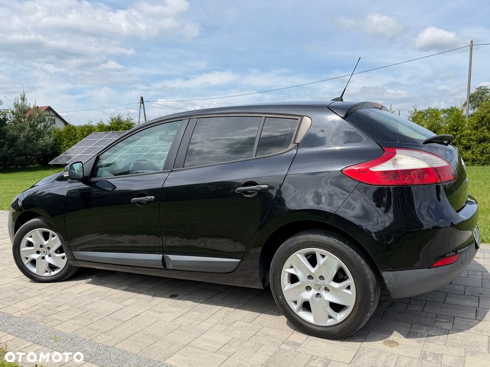 Renault Megane 1.6 16V Style Edition - 12