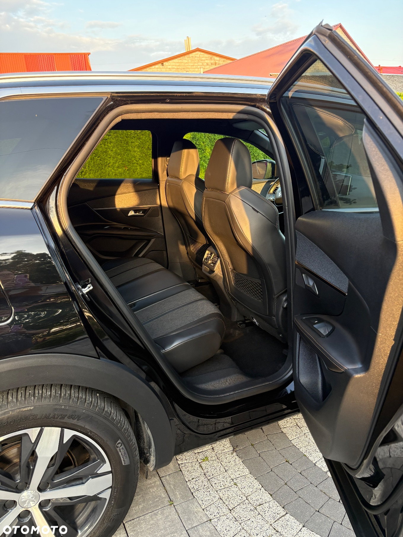 Peugeot 3008 - 24