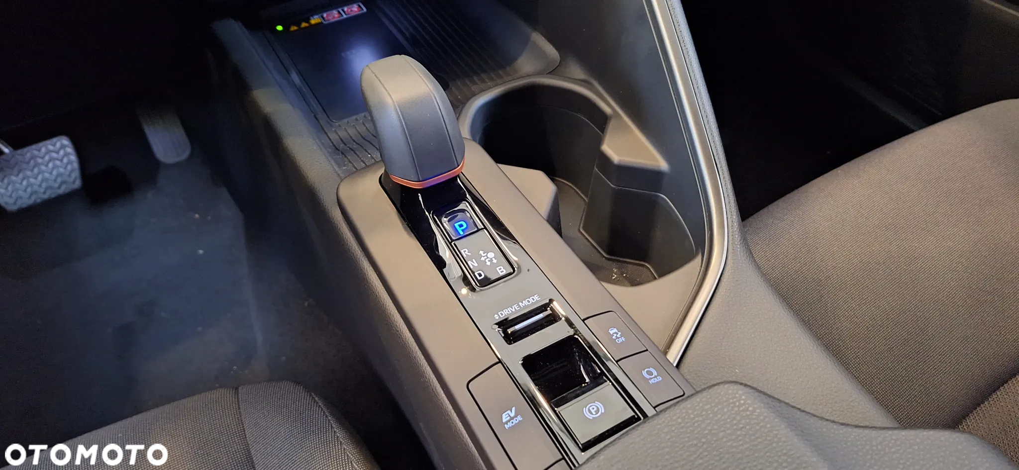 Toyota C-HR 2.0 PHEV Style - 12