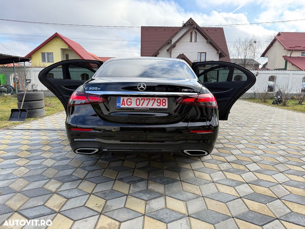 Mercedes-Benz E - 14