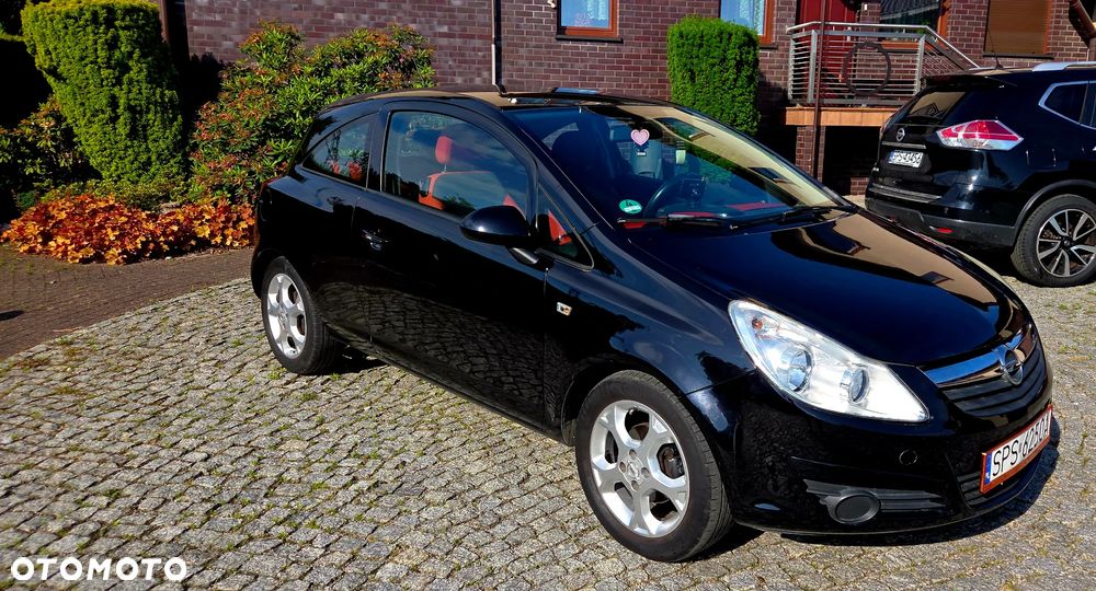 Opel Corsa 1.4 16V Cosmo - 3