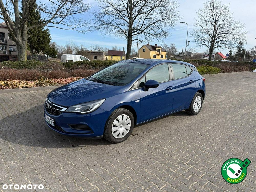 Opel Astra - 2