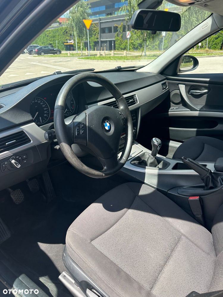 BMW Seria 3 - 10