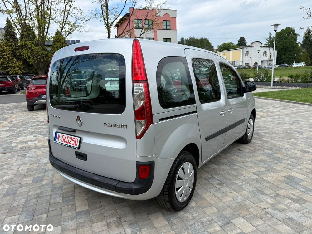 Renault Kangoo dCi 90 FAP Expression - 6