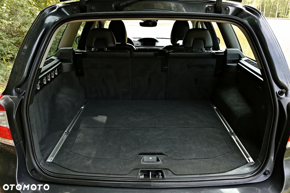 Volvo V70 D3 Geartronic Kinetic - 25
