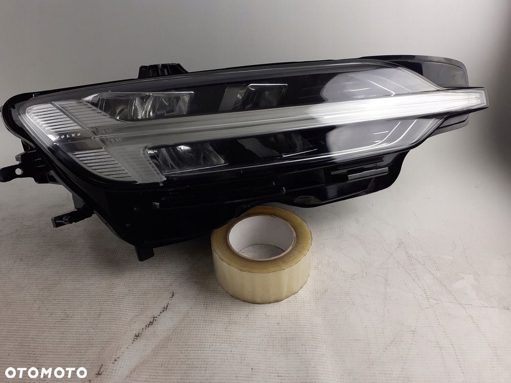 Lampa prawa Volvo S\V60 CC 17-20 Full led.32314167 - 1