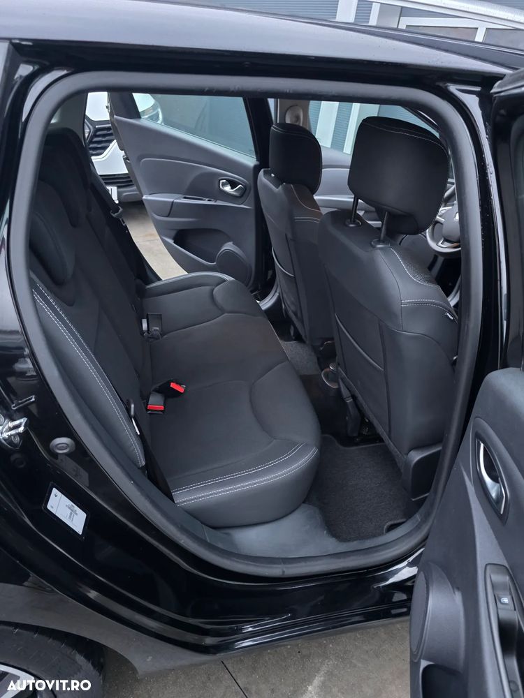 Renault Clio - 20