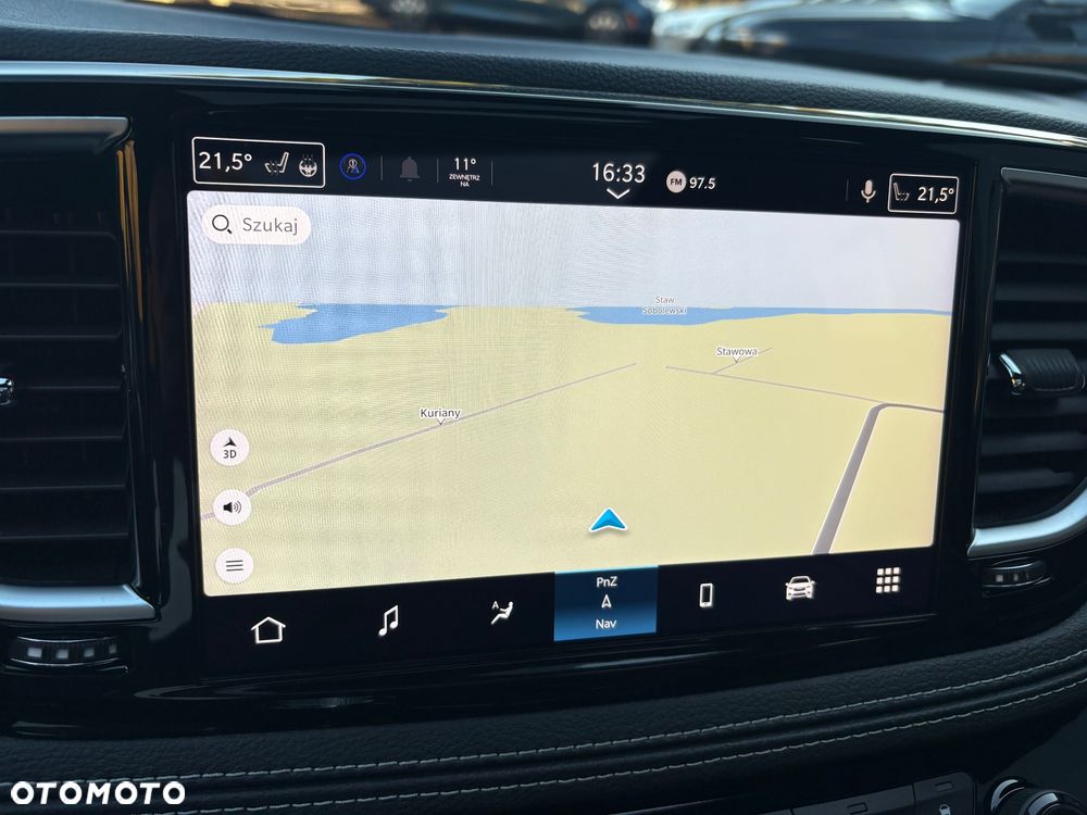 Chrysler Pacifica - 33