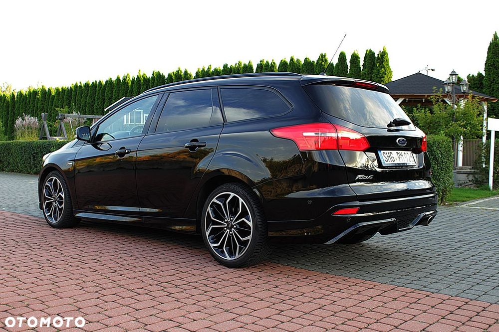 Ford Focus - 22