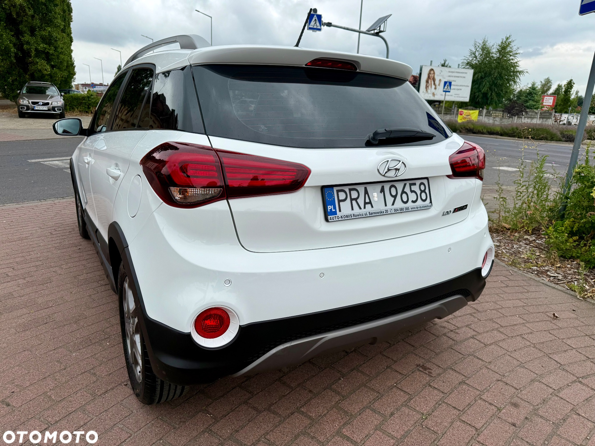 Hyundai i20 blue 1.4 Active Select - 18