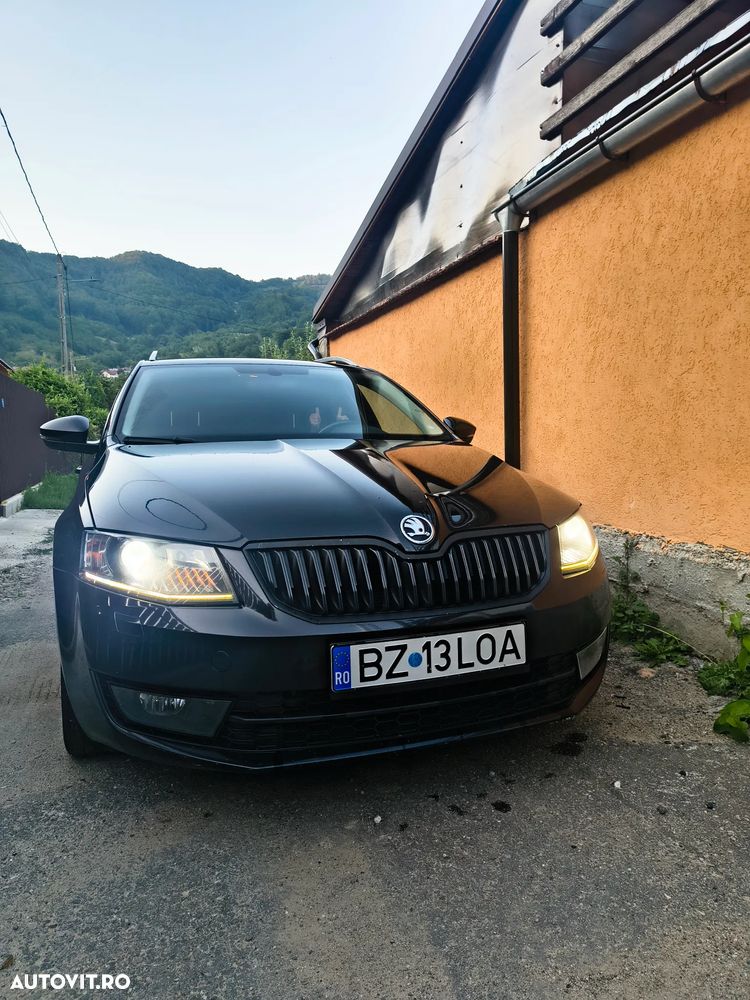 Skoda Octavia 2.0 TDI DSG Ambition - 8