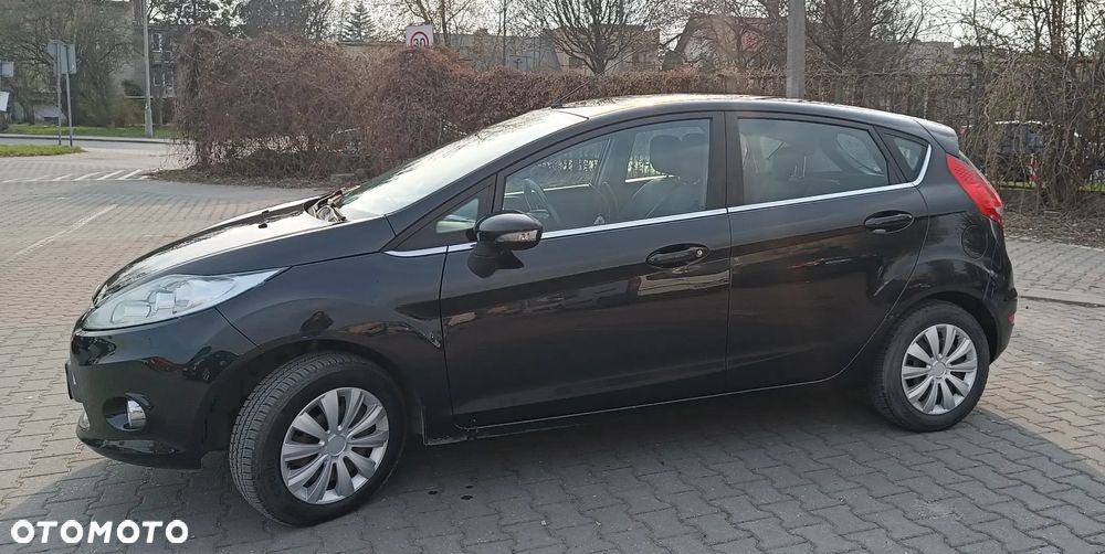 Ford Fiesta - 3