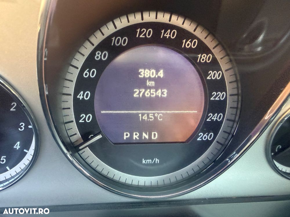 Mercedes-Benz E 220 CDI BlueEfficiency Aut - 12