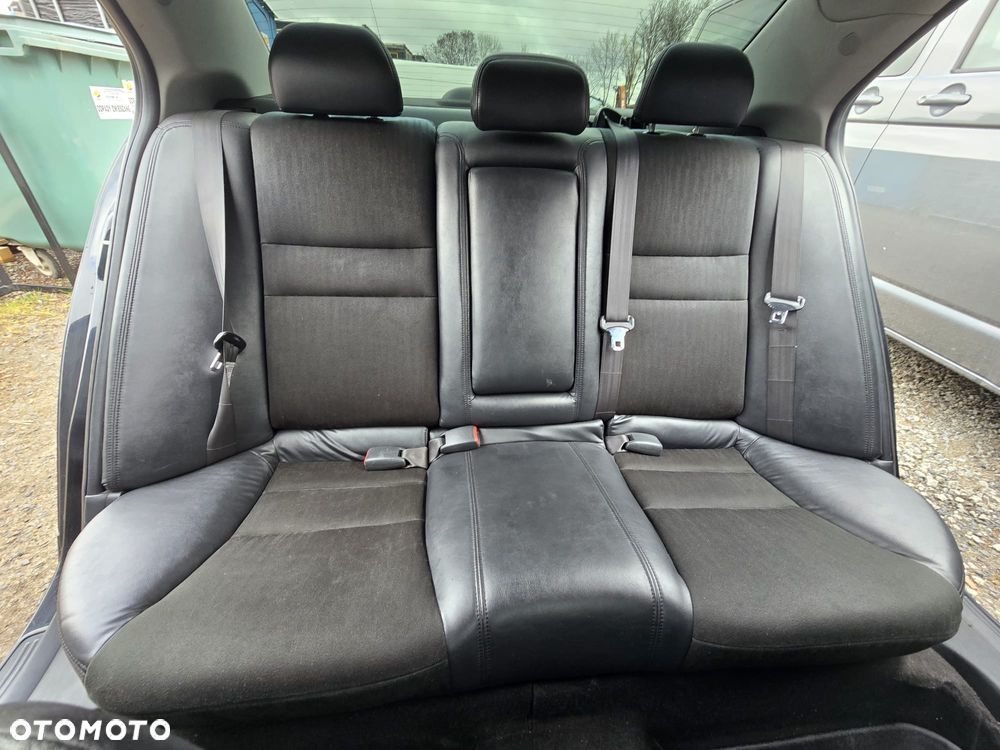 Honda Accord 2.0 Comfort - 18