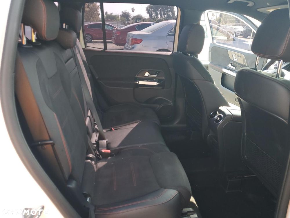 Mercedes-Benz GLB AMG 35 4-Matic - 11