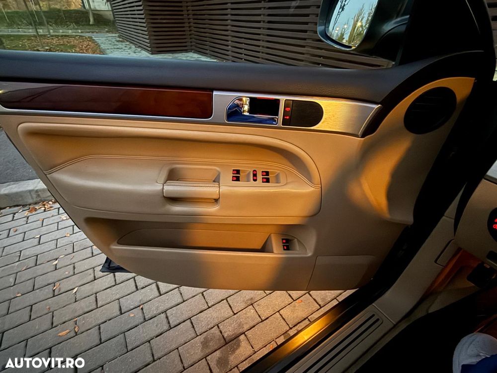 Volkswagen Touareg 3.0 V6 TDI DPF Automatik Exclusive Edition - 16