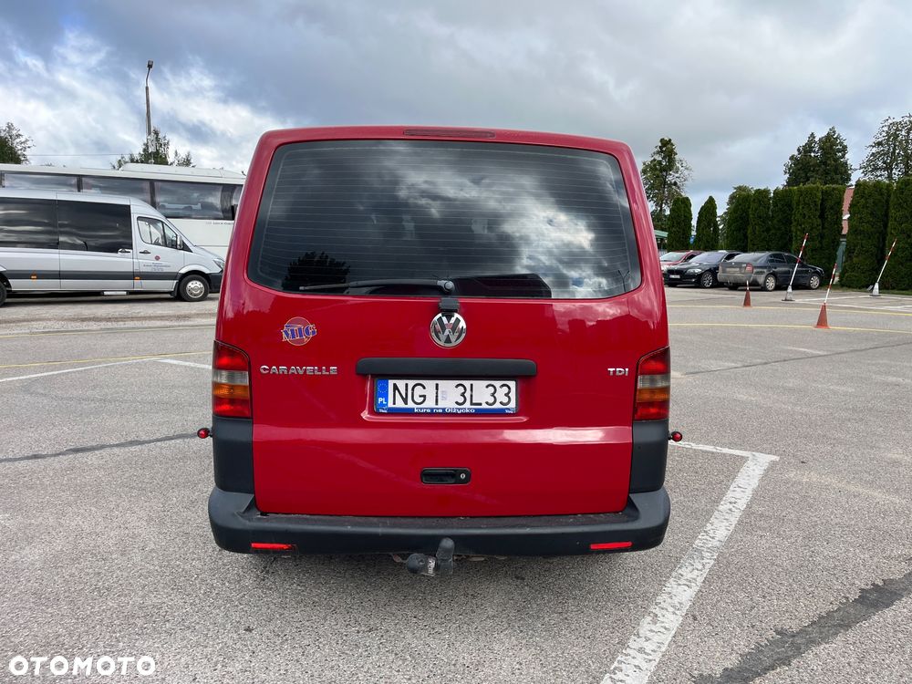 Volkswagen Caravelle - 4