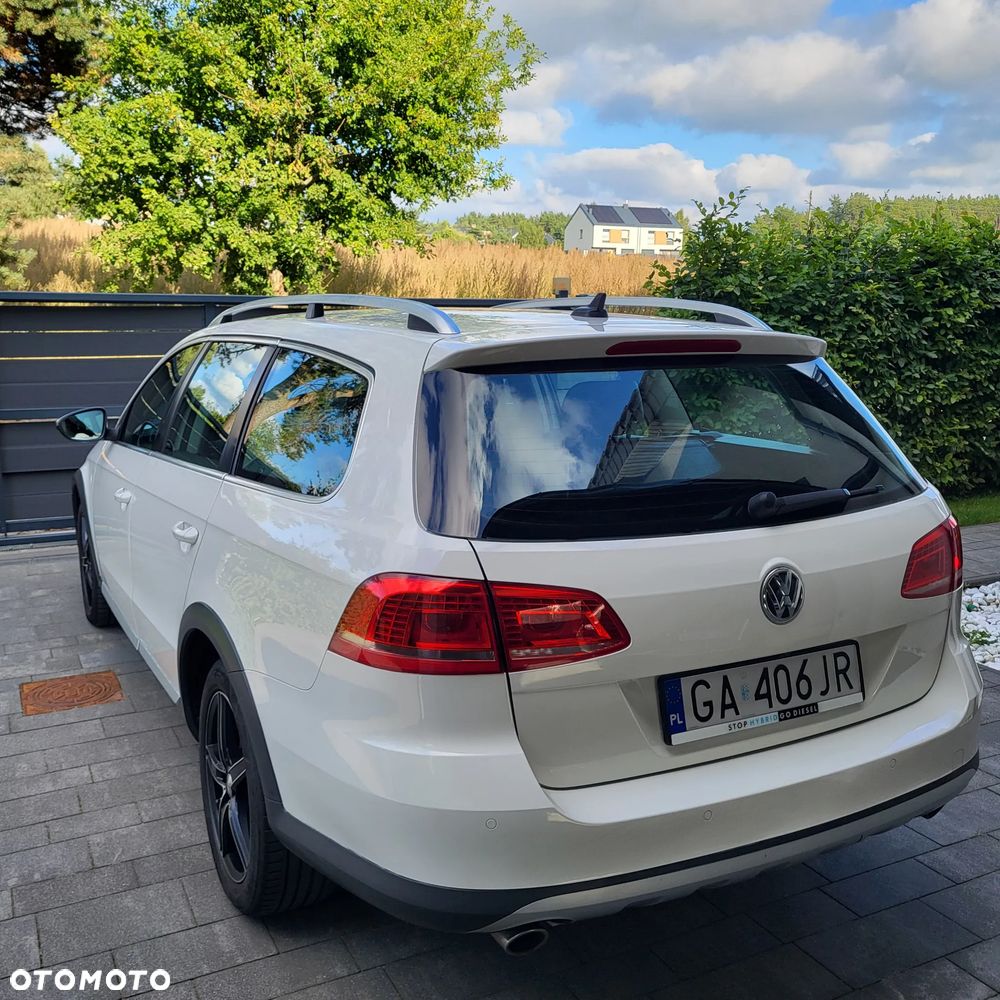 Volkswagen Passat 2.0 TDI 4Mot Highline DSG - 5