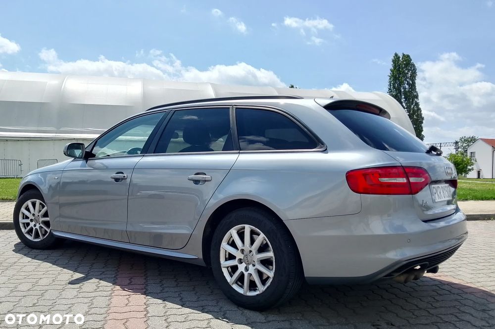 Audi A4 Avant - 15