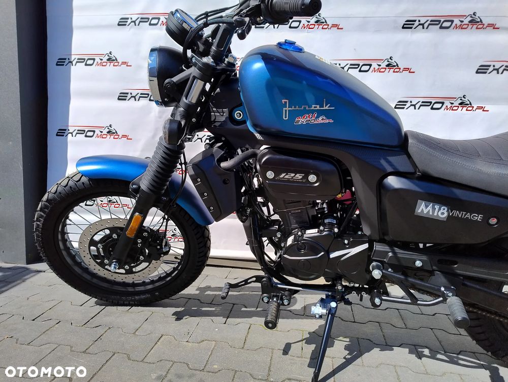 Junak M18 - 28