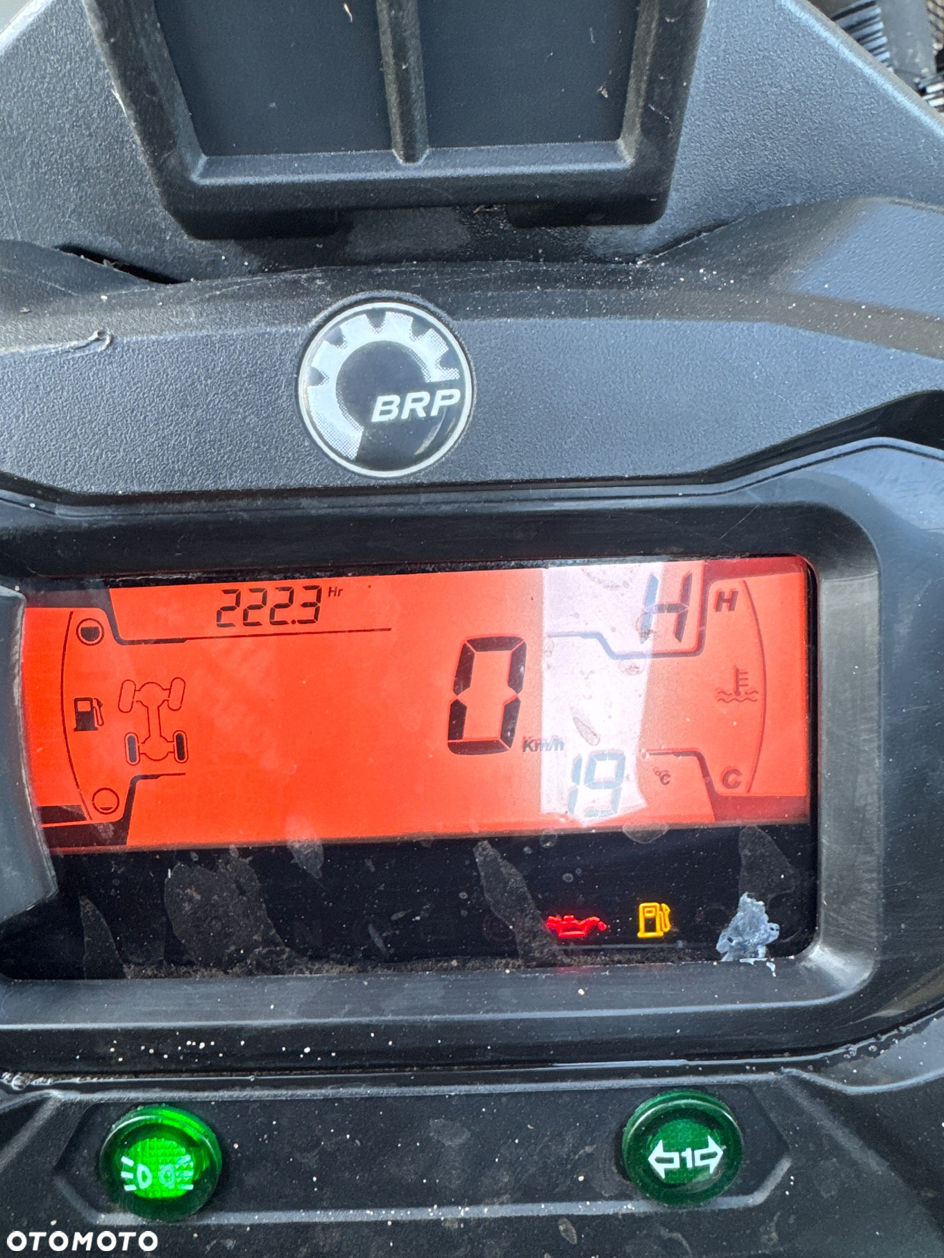 Can-Am Outlander Max - 10