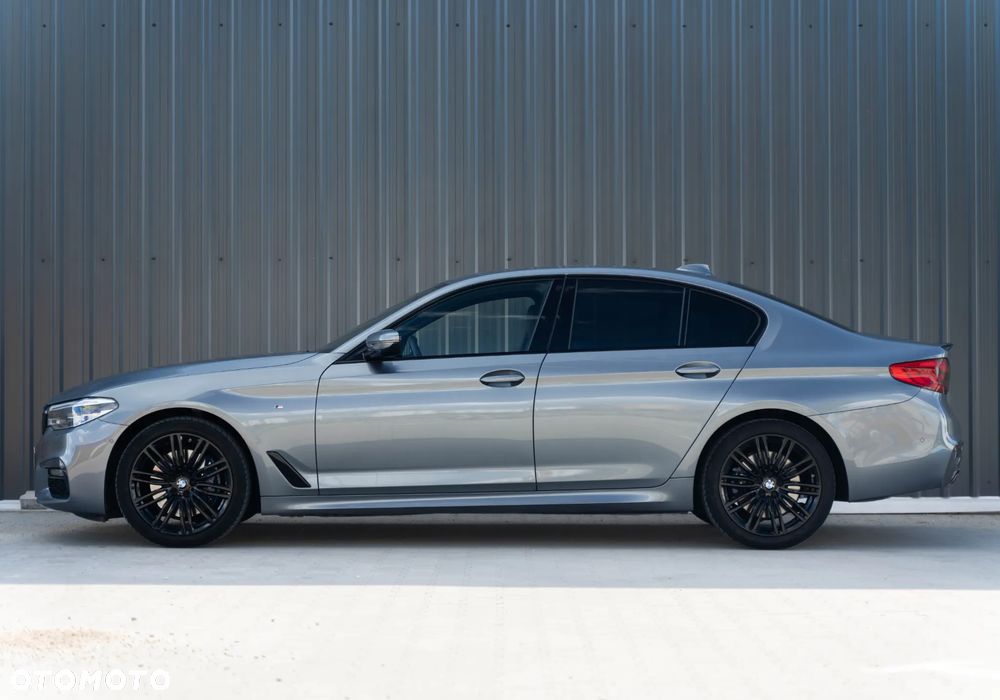 BMW Seria 5 530i xDrive M Sport sport - 15