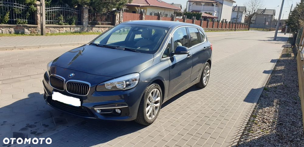 BMW Seria 2 220d Luxury Line - 2