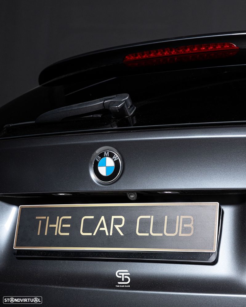 BMW 318 d Line Luxury Auto - 11