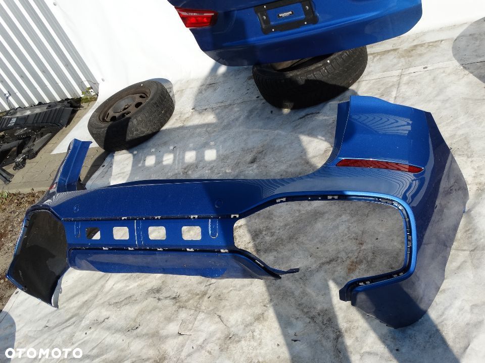 BMW F48 X1 Estoril Blue B45 Klapa Lampy Kamera Ideał USA - 8