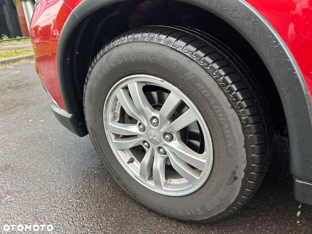 Mitsubishi Outlander - 11