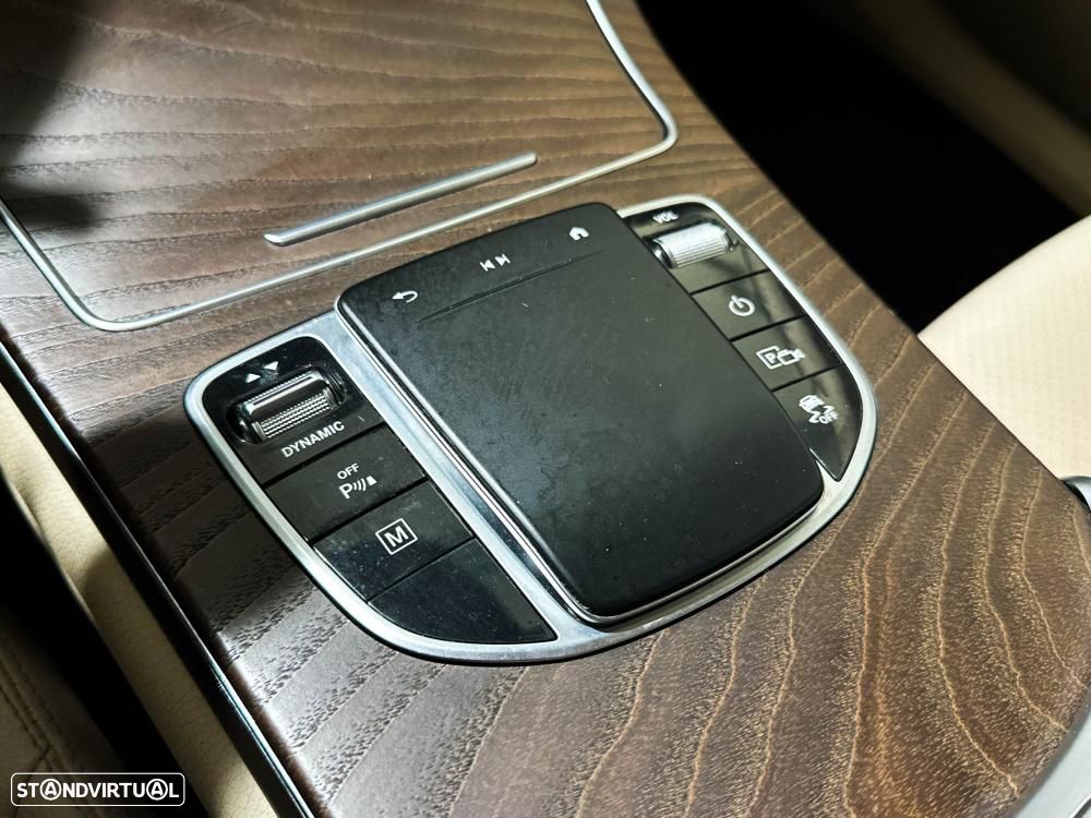 Mercedes-Benz GLC 300 de 4Matic 9G-TRONIC AMG Line - 50