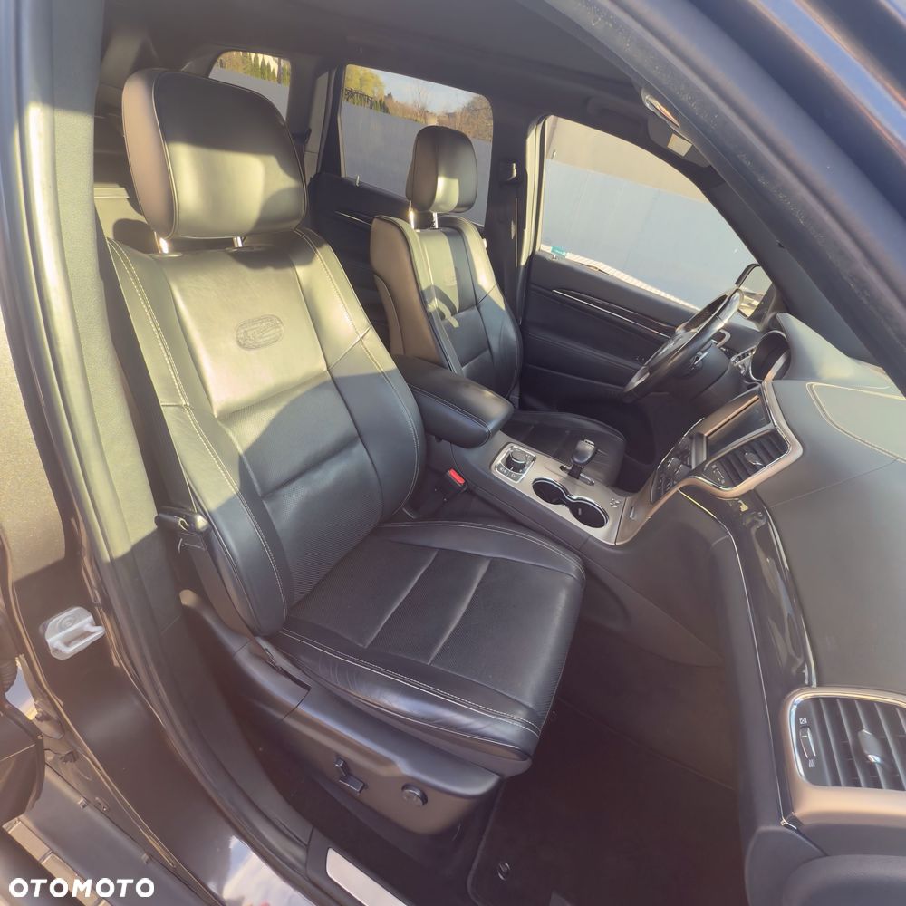 Jeep Grand Cherokee 5.7 V8 HEMI Overland Summit - 6