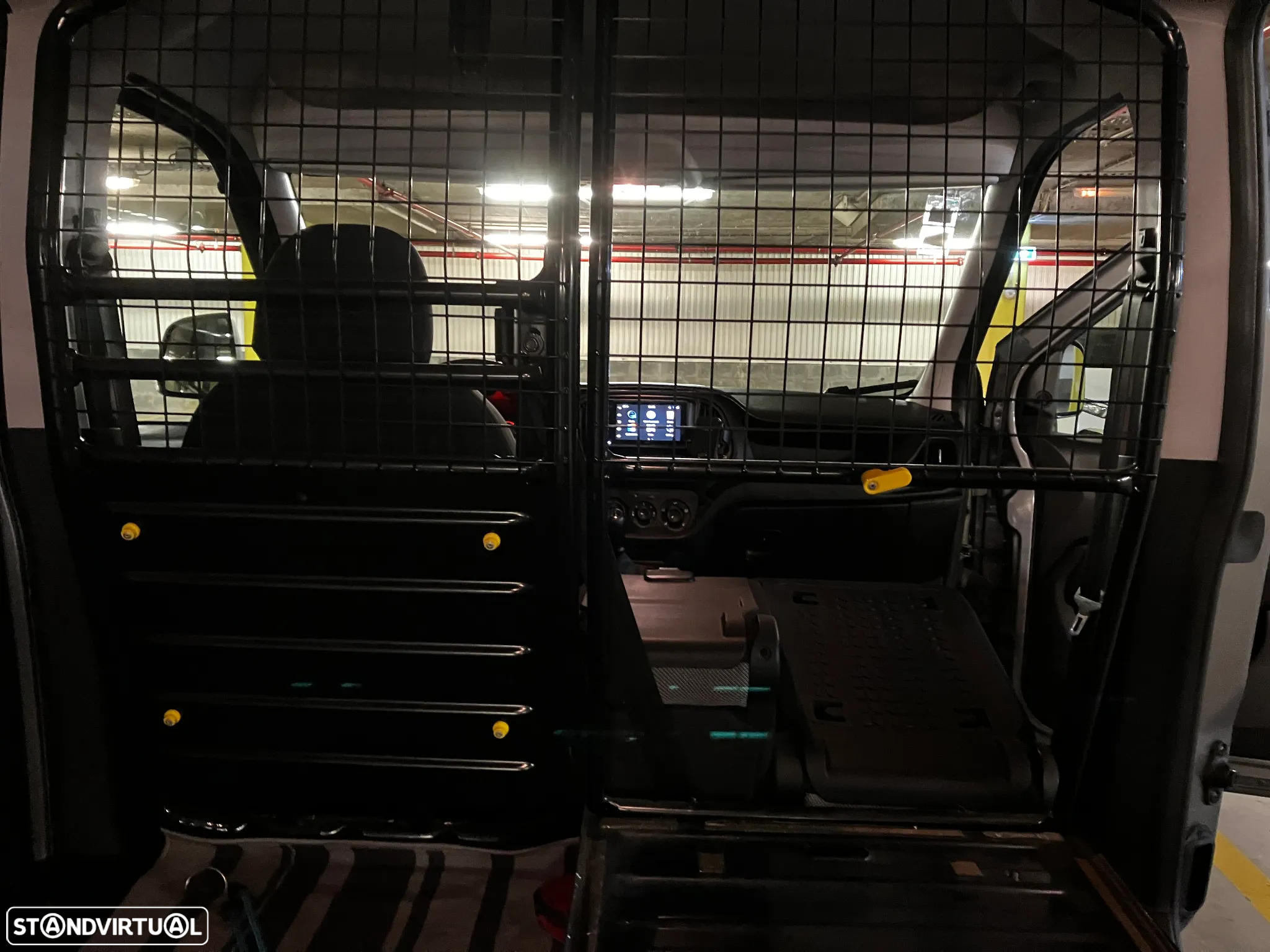 Fiat Doblo Combi 1.3 Multijet - 11