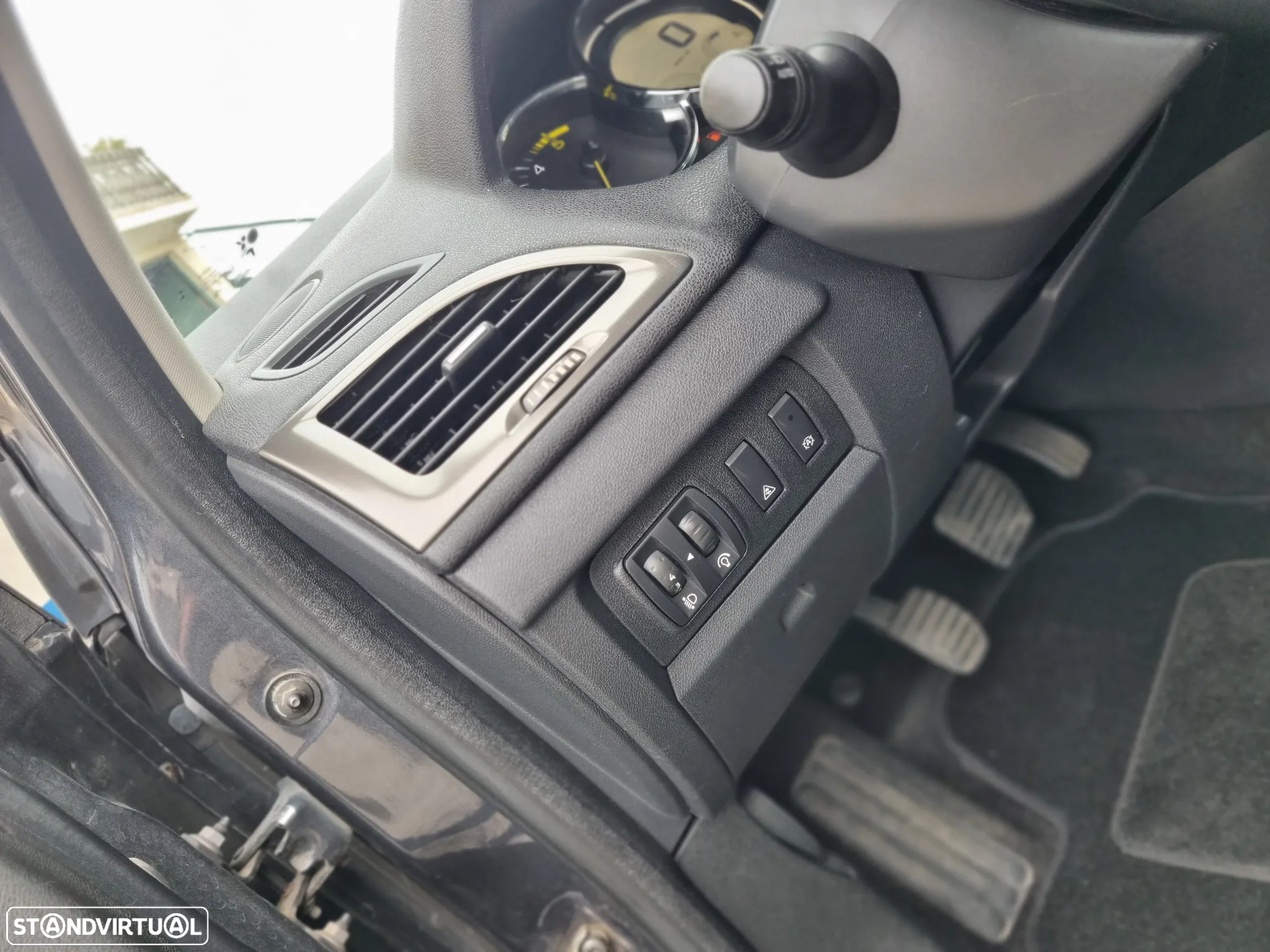 Renault Mégane Sport Tourer 1.5 dCi Confort SS - 25