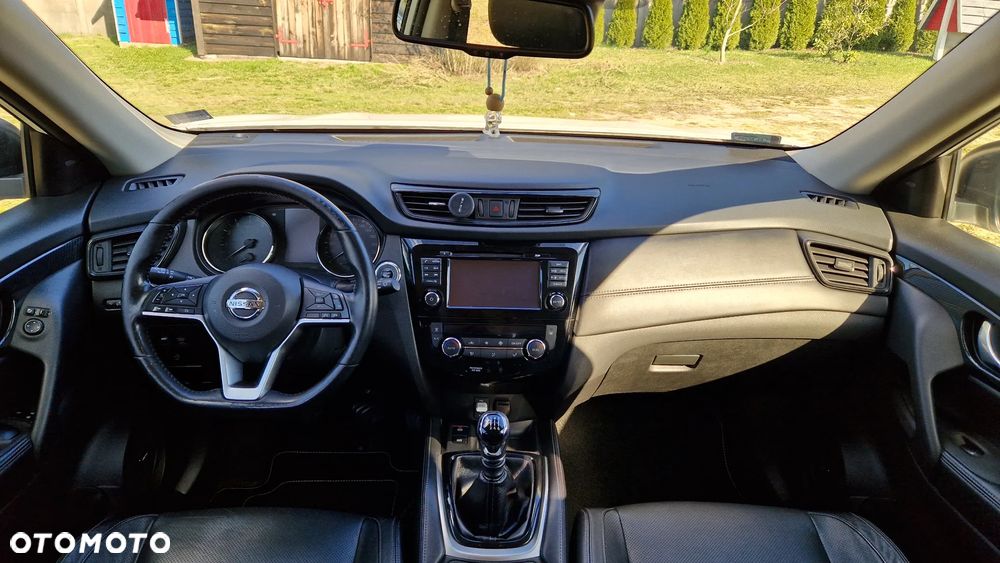 Nissan X-Trail 1.6 DIG-T Tekna 2WD - 8