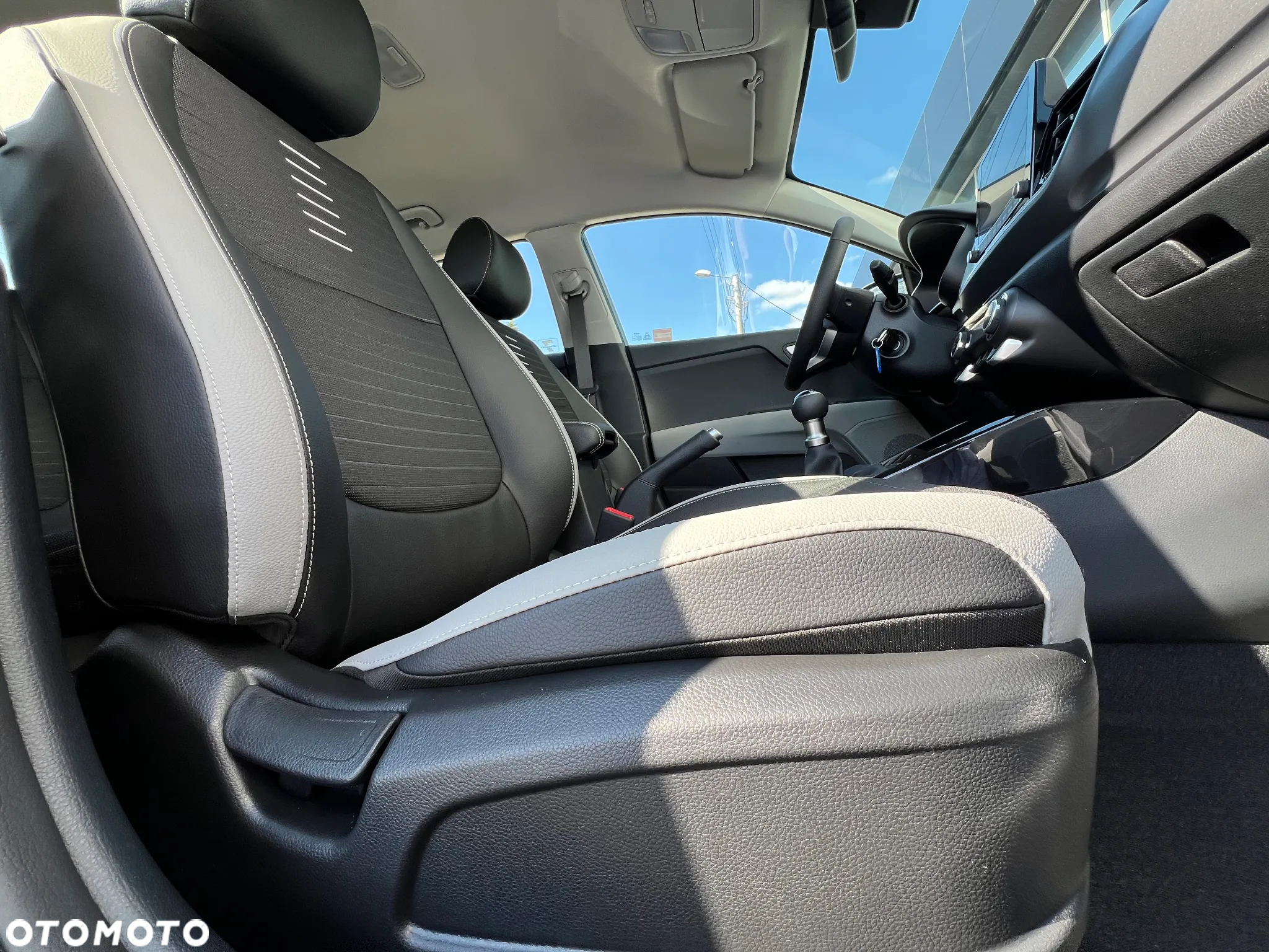 Kia Stonic 1.2 L - 32