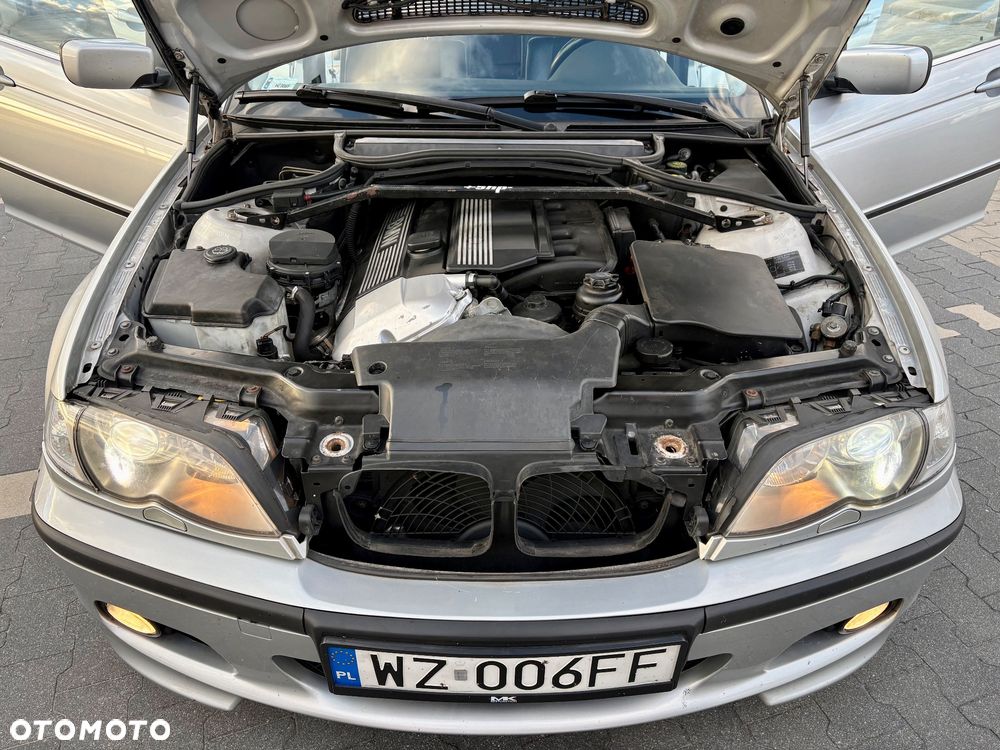 BMW Seria 3 330xi - 8