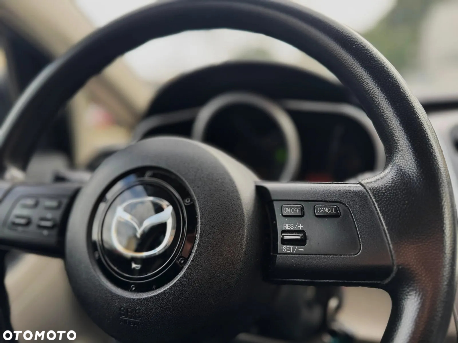 Mazda CX-7 - 17